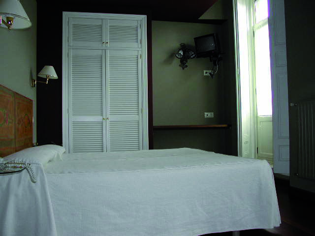 Hotel La Colmena Luarca Bagian luar foto